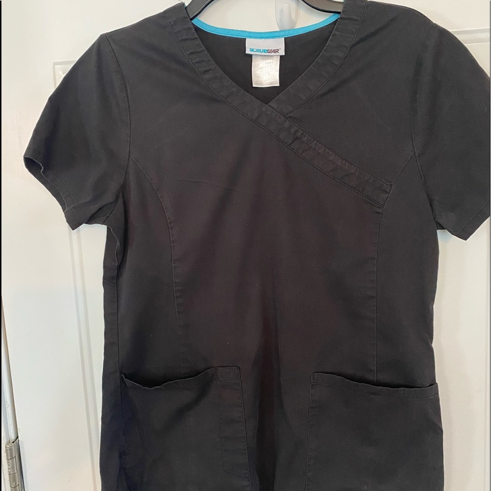 Scrub Star XS scrub top